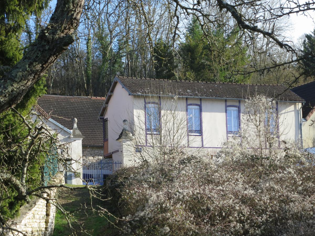 Chambres D'Hotes Les Coutas Mailly-la-Ville Εξωτερικό φωτογραφία