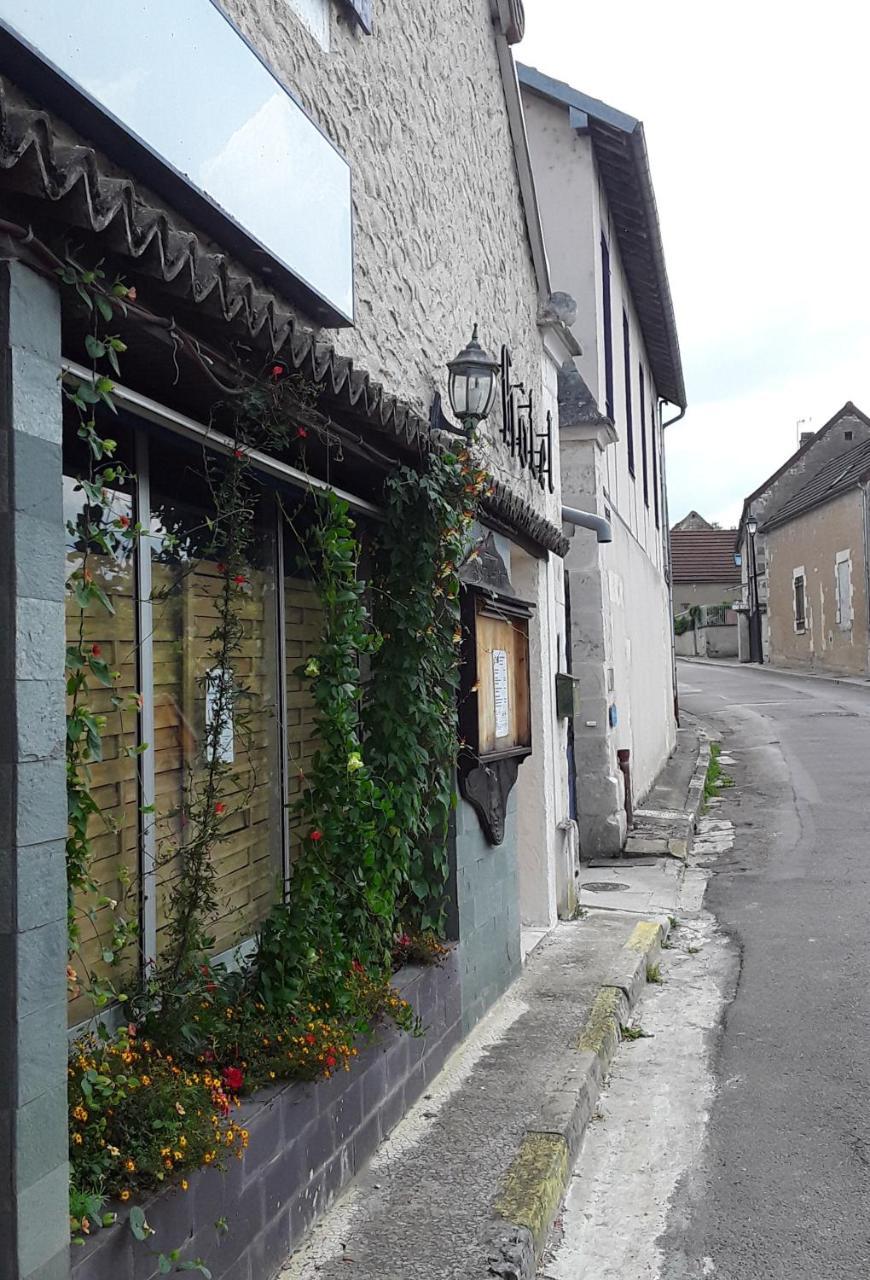 Chambres D'Hotes Les Coutas Mailly-la-Ville Εξωτερικό φωτογραφία